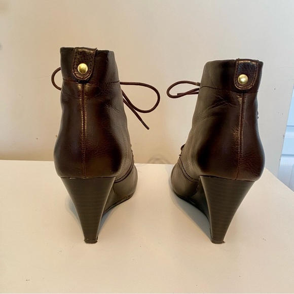 Brown Wedge Lace-up Winter Boots - Picture 4 of 5